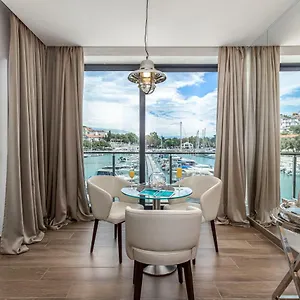Marina Novi Apartment Novi Vinodolski